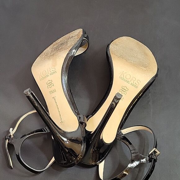 MICHEAL KORS ROUND TOE SLINGBACK HIGH HEEL STILETTOS SANDAL - Picture 11 of 16